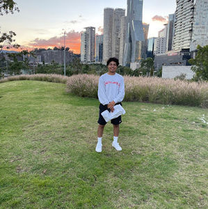 Meet your Posher, Christian